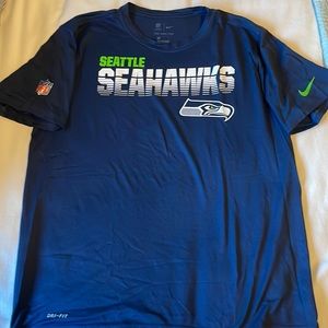 EUC men’s Nike dry fit NFL Seahawks shirt size XL